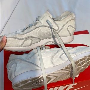 Nike Outburst Deconstruct